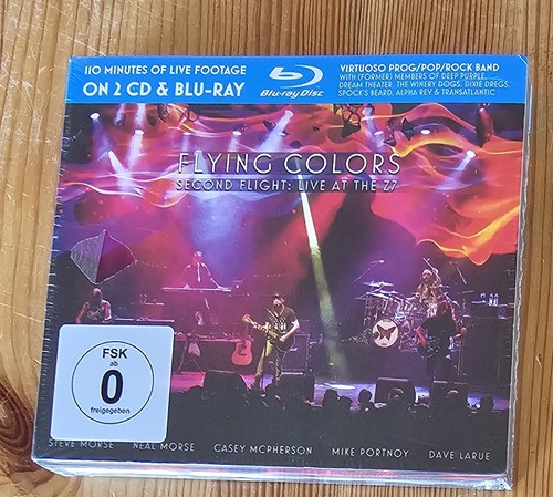 Blu ray flying - +,